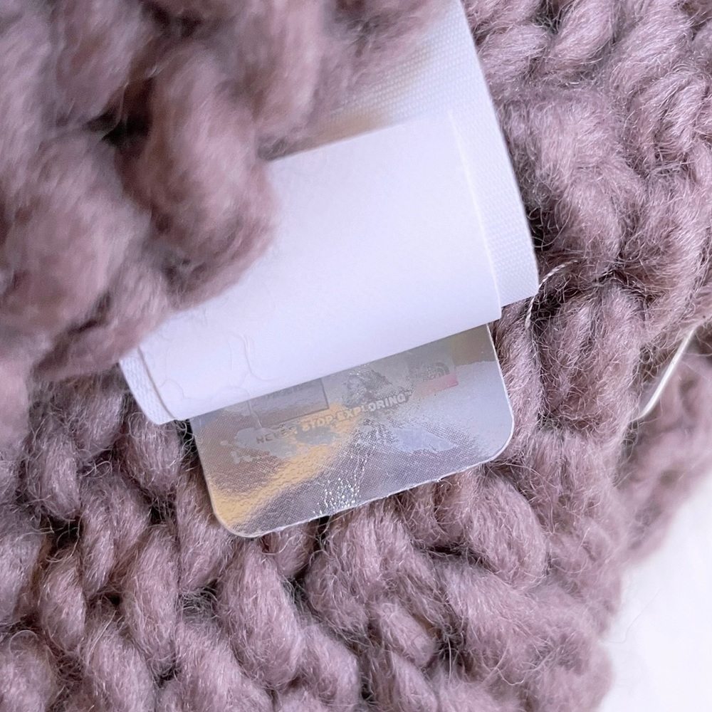 The North Face Women’s Coziest Hand Knit Beanie - Picture 7 of 7